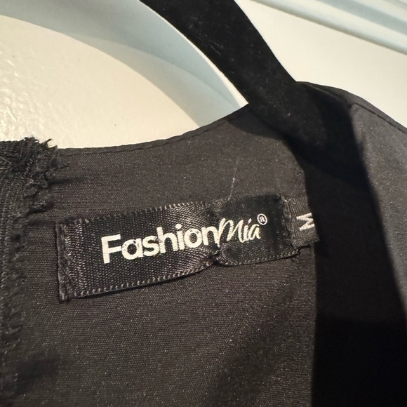 Long women’s dress with no stretch - Picture 3 of 4